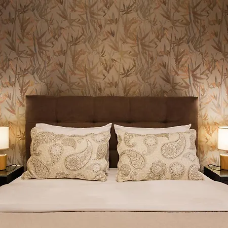 Nicholas Point And Aparthotel 3*